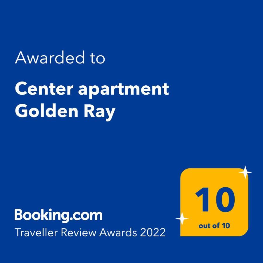 Center Apartment Golden Ray Бол Екстер'єр фото