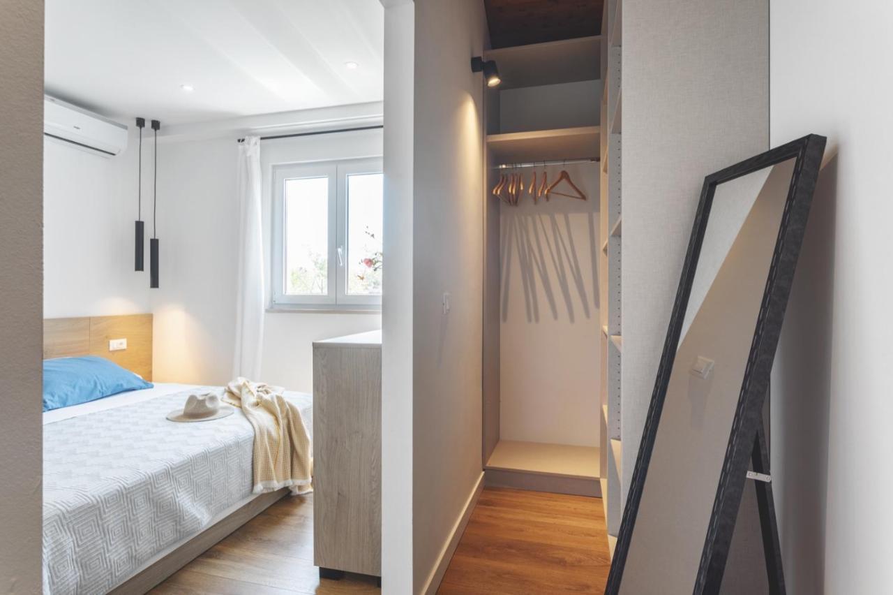 Center Apartment Golden Ray Бол Екстер'єр фото